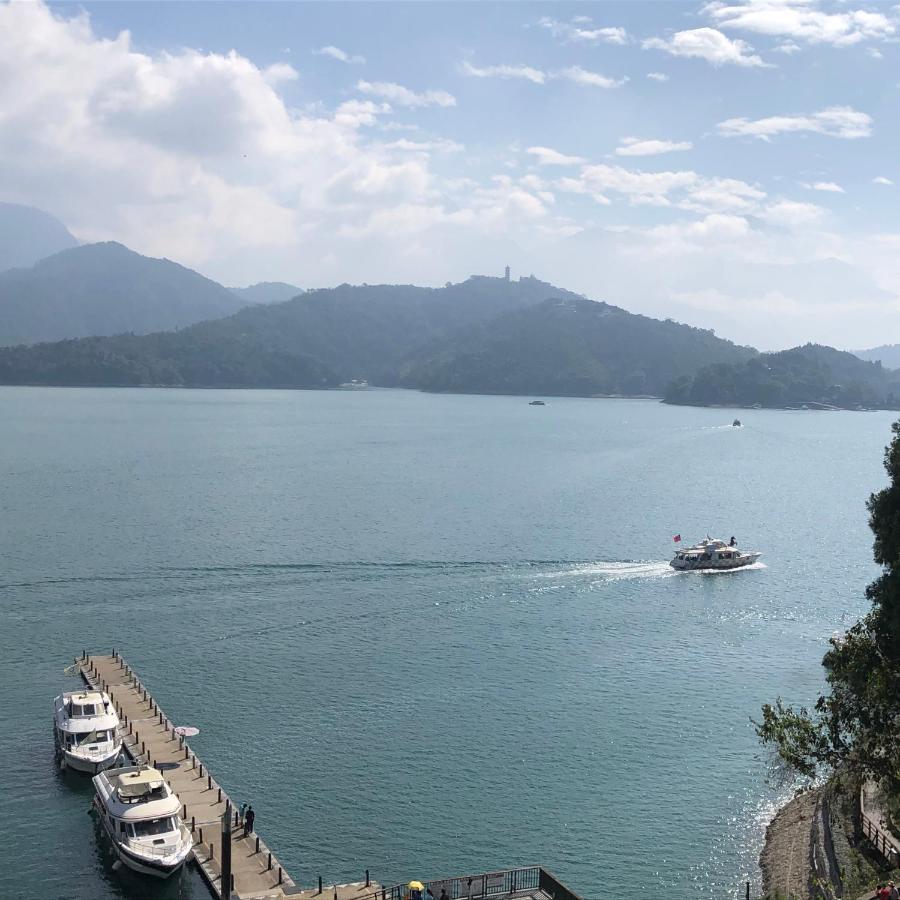 Sun Moon Lake Long Xing Homestay Yuchi Eksteriør bilde